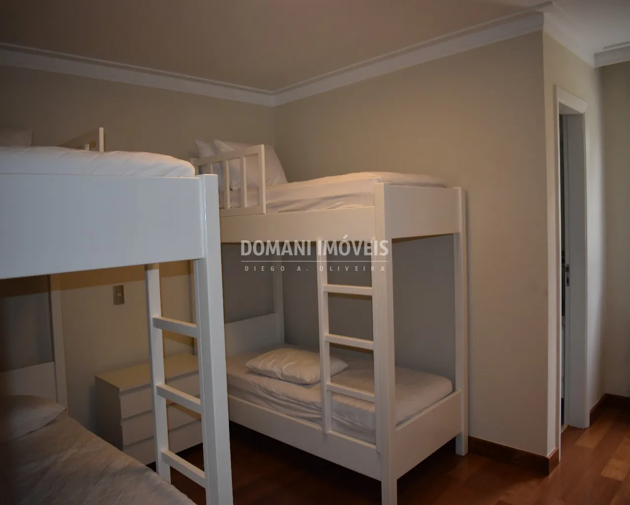 House for sale of 1,760 m² in Campos do Jordão, SP, Brazil