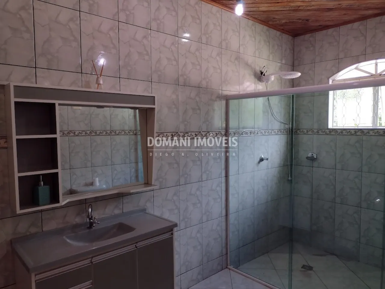Sítio à venda de 2.500 m² em Sapucaí-Mirim, MG, Brasil