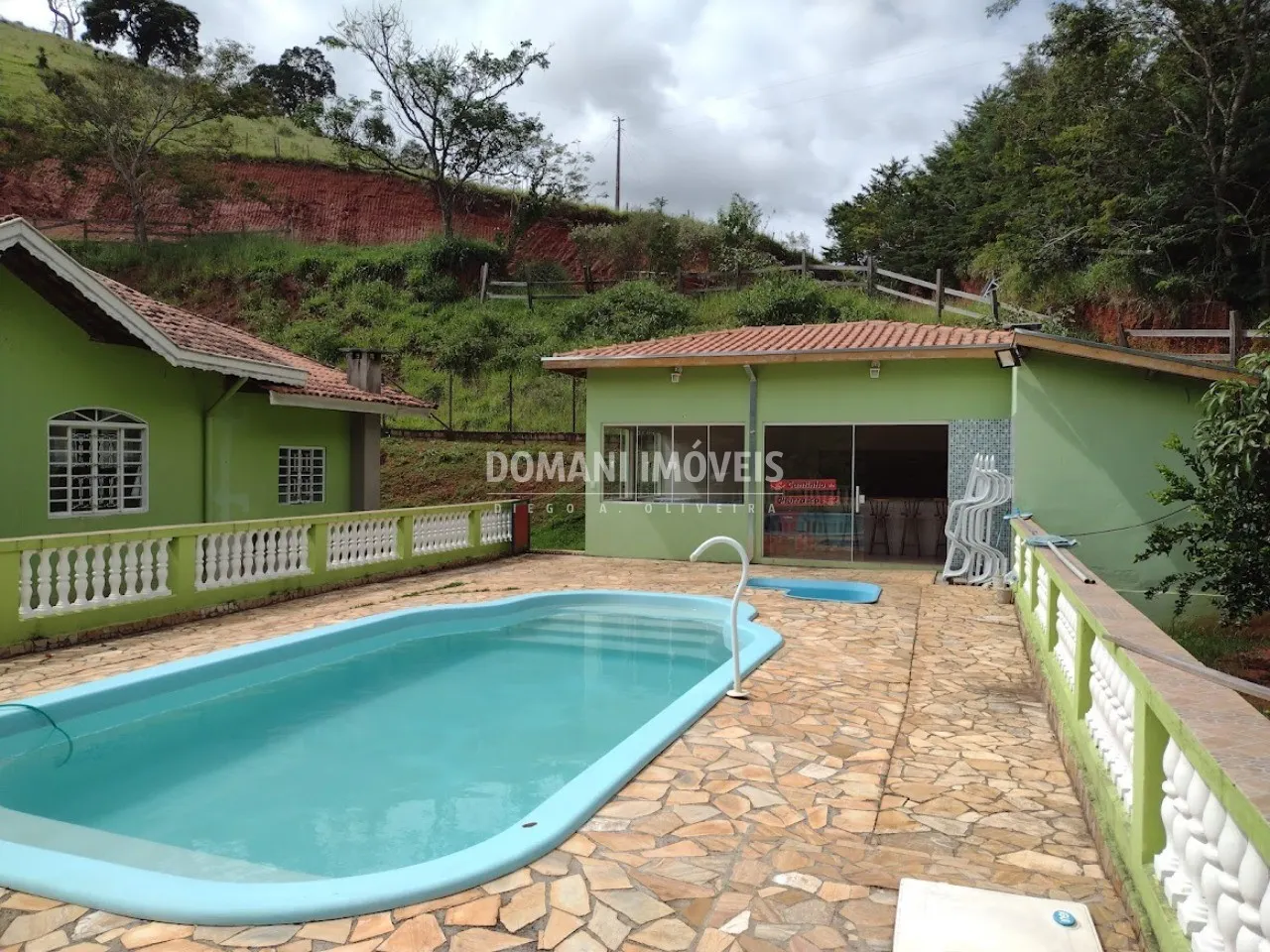 Sítio à venda de 2.500 m² em Sapucaí-Mirim, MG, Brasil