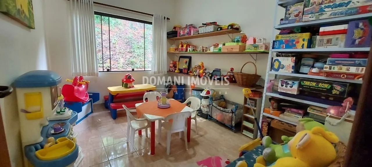 Sítio à venda de 5 ha em Santa Isabel, SP, Brasil