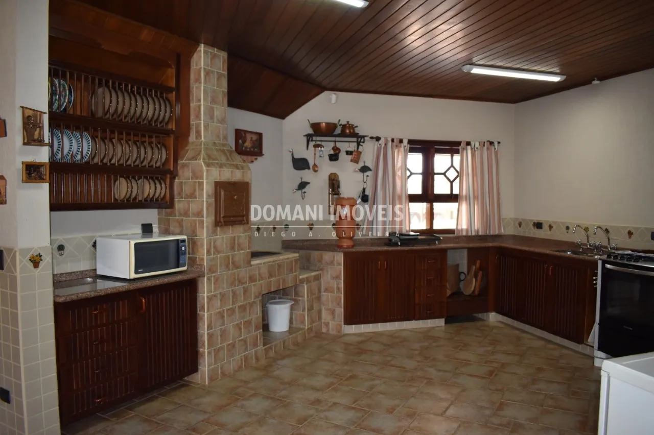 Casa à venda de 5.250 m² em Campos do Jordão, SP, Brasil