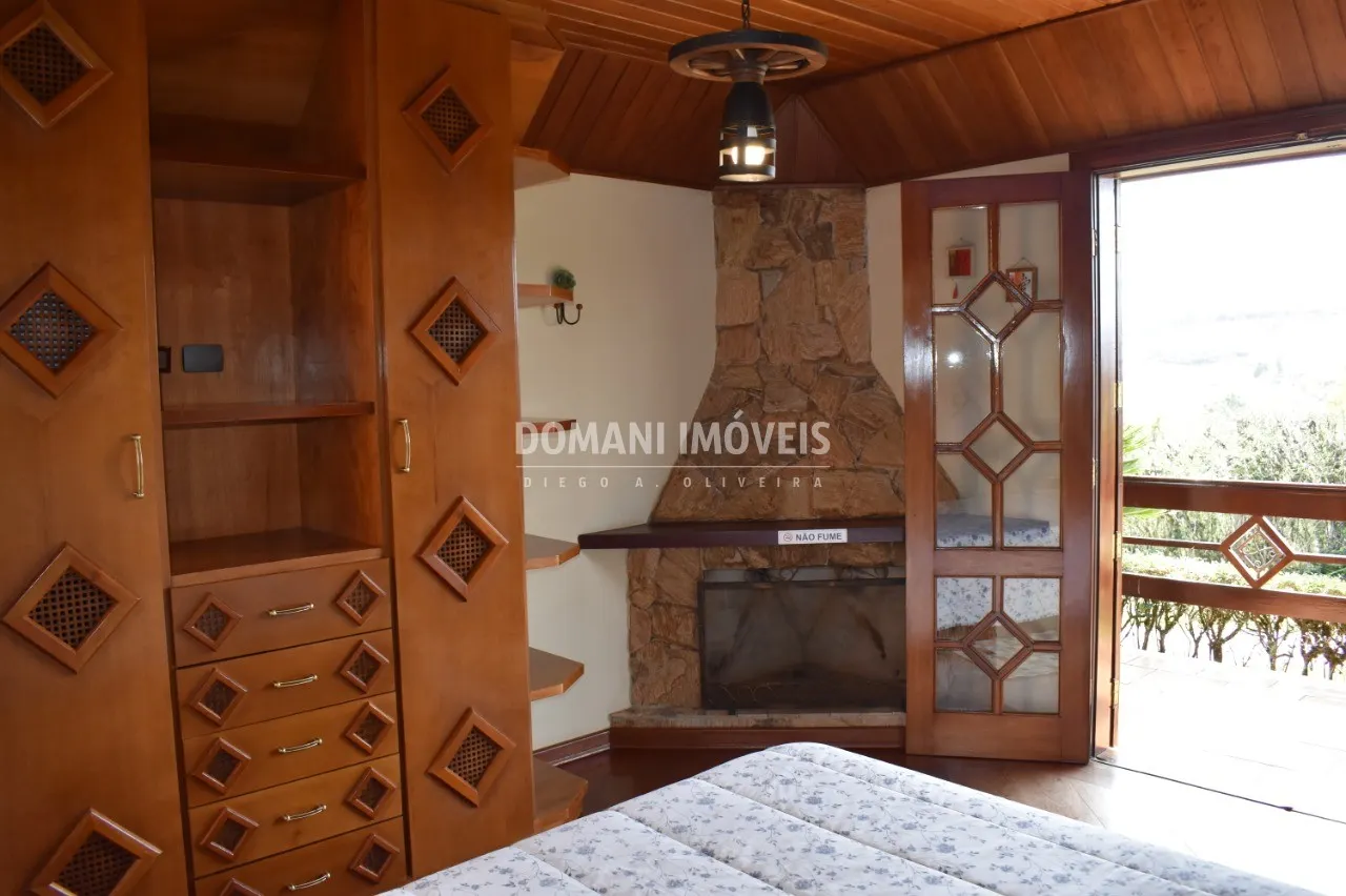 Casa à venda de 5.250 m² em Campos do Jordão, SP, Brasil