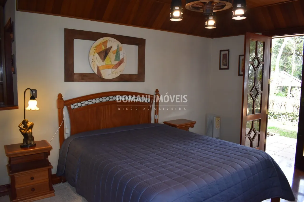 Casa à venda de 5.250 m² em Campos do Jordão, SP, Brasil