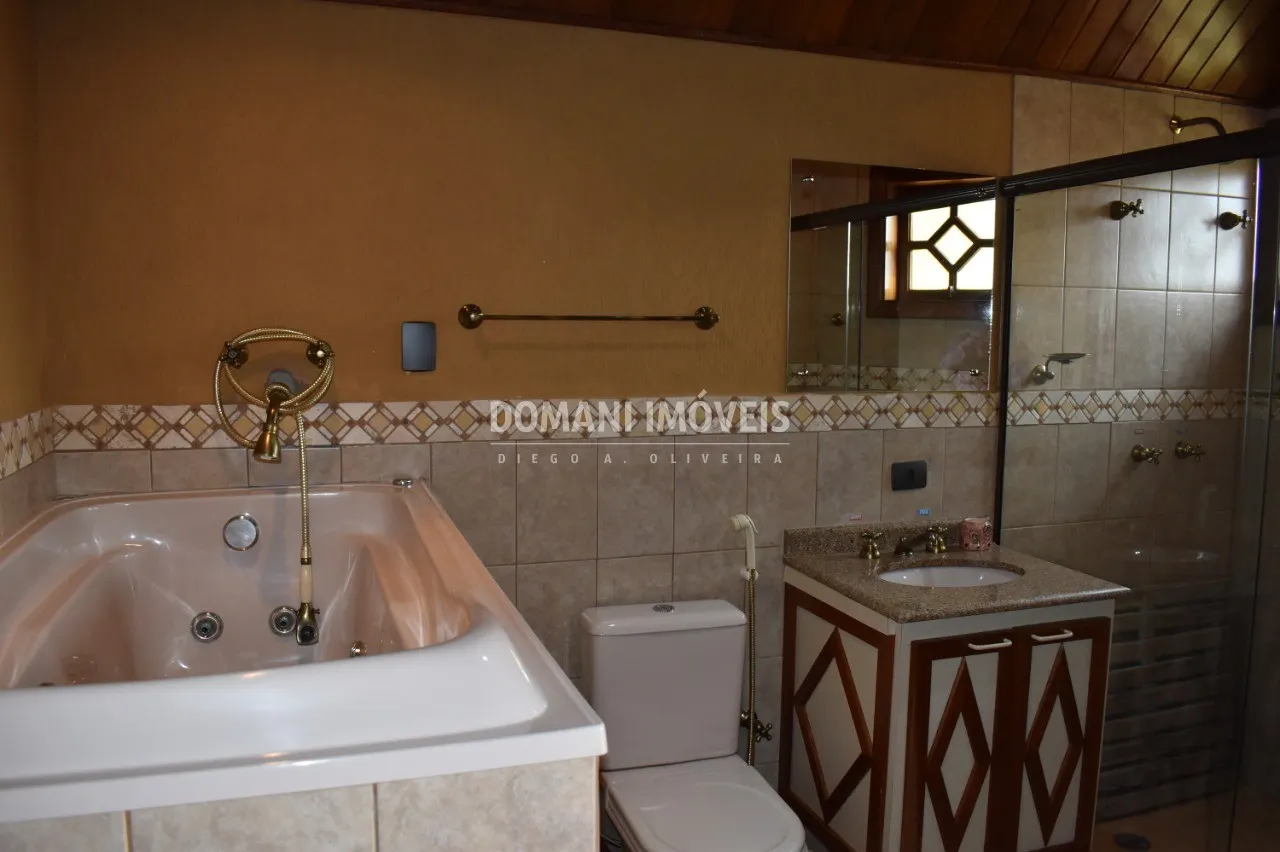 Casa à venda de 5.250 m² em Campos do Jordão, SP, Brasil