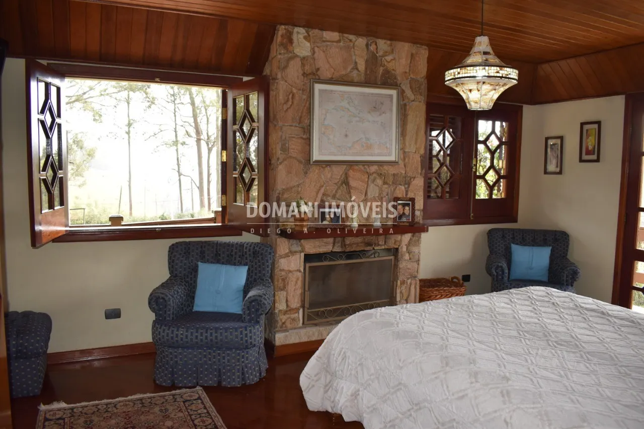 Casa à venda de 5.250 m² em Campos do Jordão, SP, Brasil