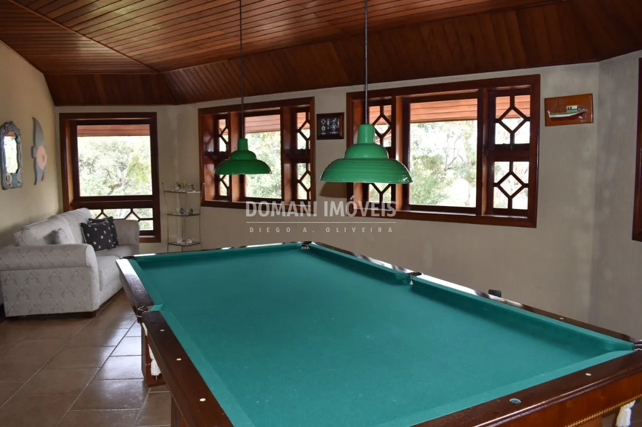 Casa à venda de 5.250 m² em Campos do Jordão, SP, Brasil