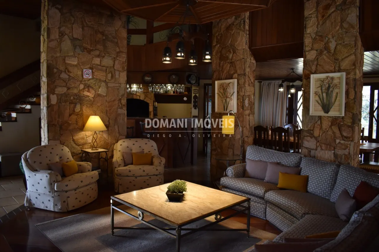 Casa à venda de 5.250 m² em Campos do Jordão, SP, Brasil