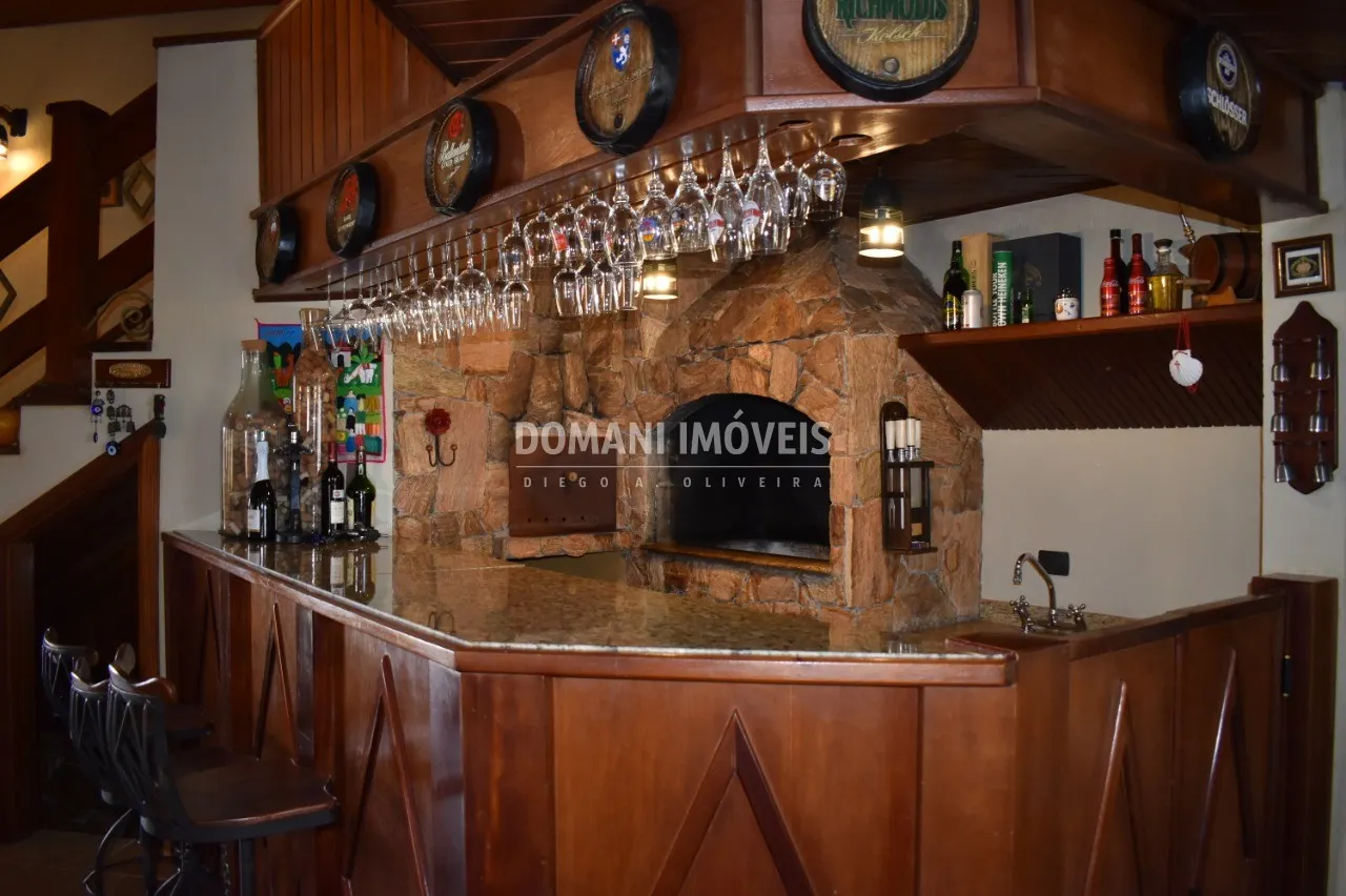 Casa à venda de 5.250 m² em Campos do Jordão, SP, Brasil
