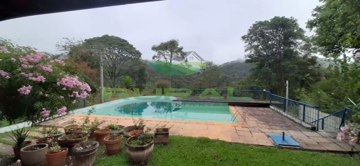 Sítio à venda de 4 ha em São Roque, SP, Brasil