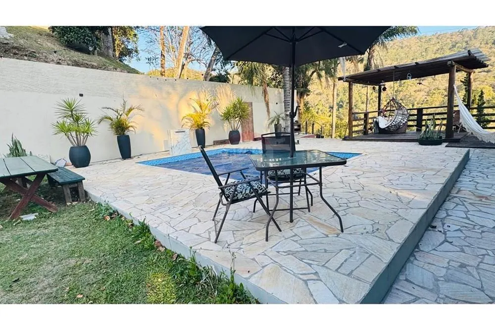 Country home for sale of 2,000 m² in Mairiporã, SP, Brazil