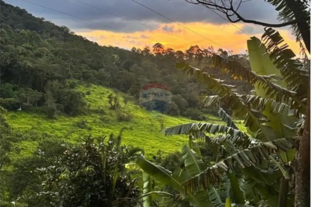 Country home for sale of 2,000 m² in Mairiporã, SP, Brazil