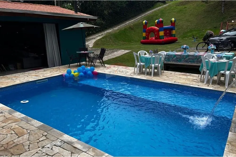 Country home for sale of 2,000 m² in Mairiporã, SP, Brazil