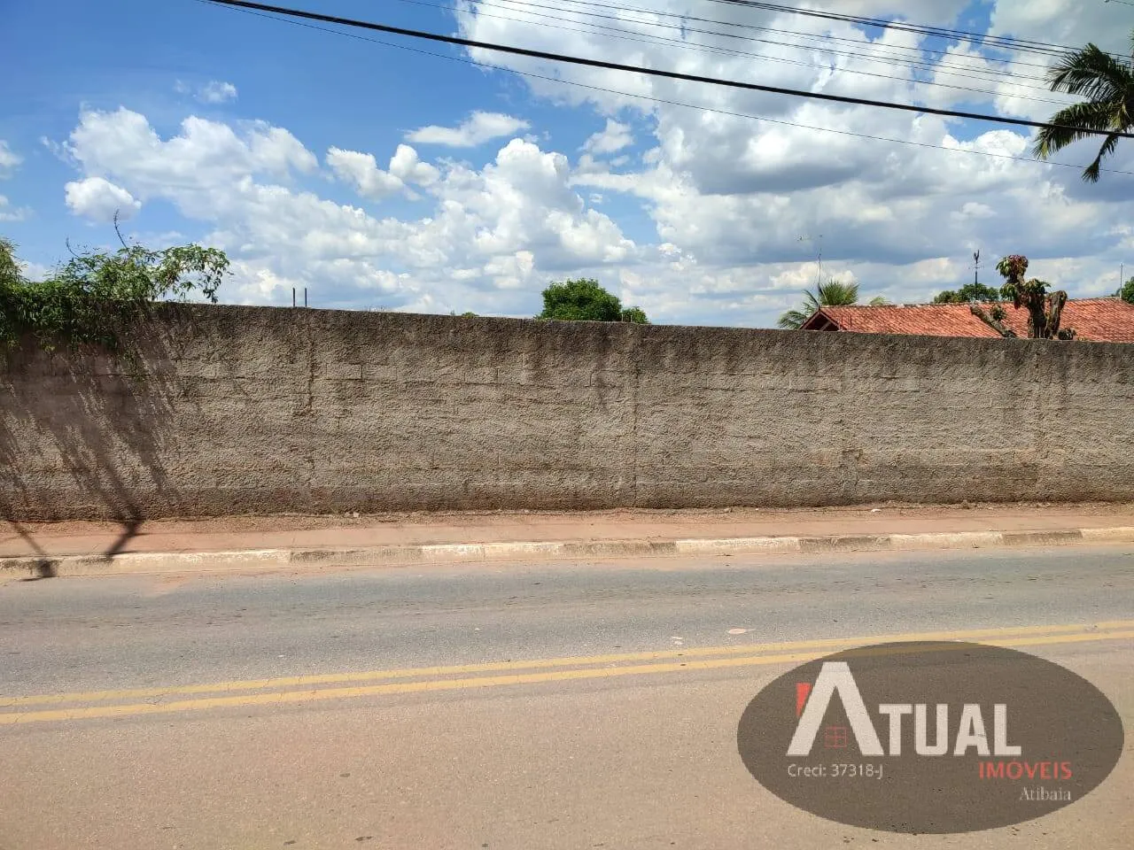 Terreno à venda de 1.260 m² em Atibaia, SP, Brasil