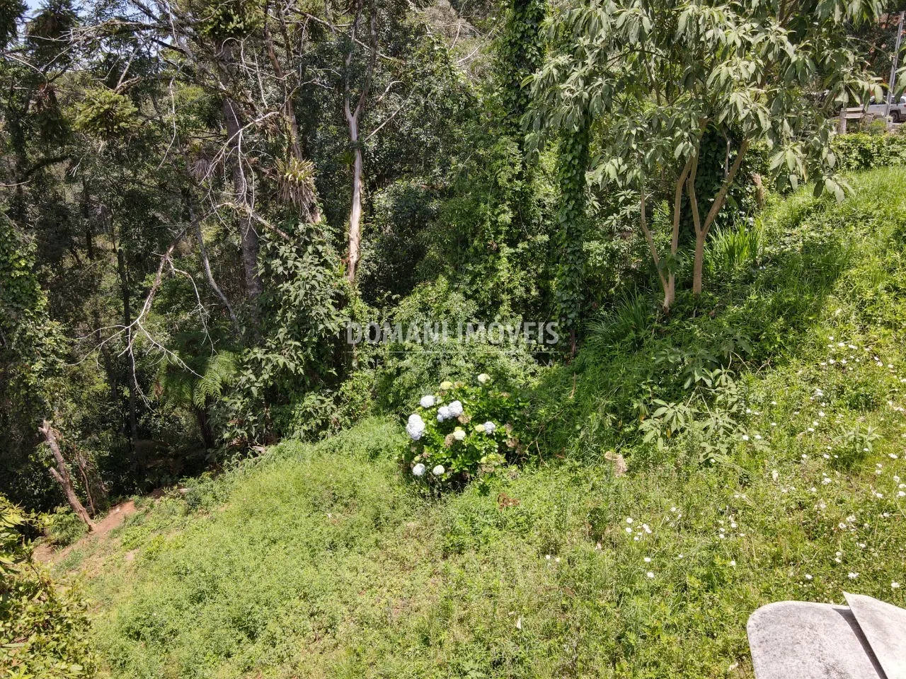 Terreno à venda de 450 m² em Campos do Jordão, SP, Brasil
