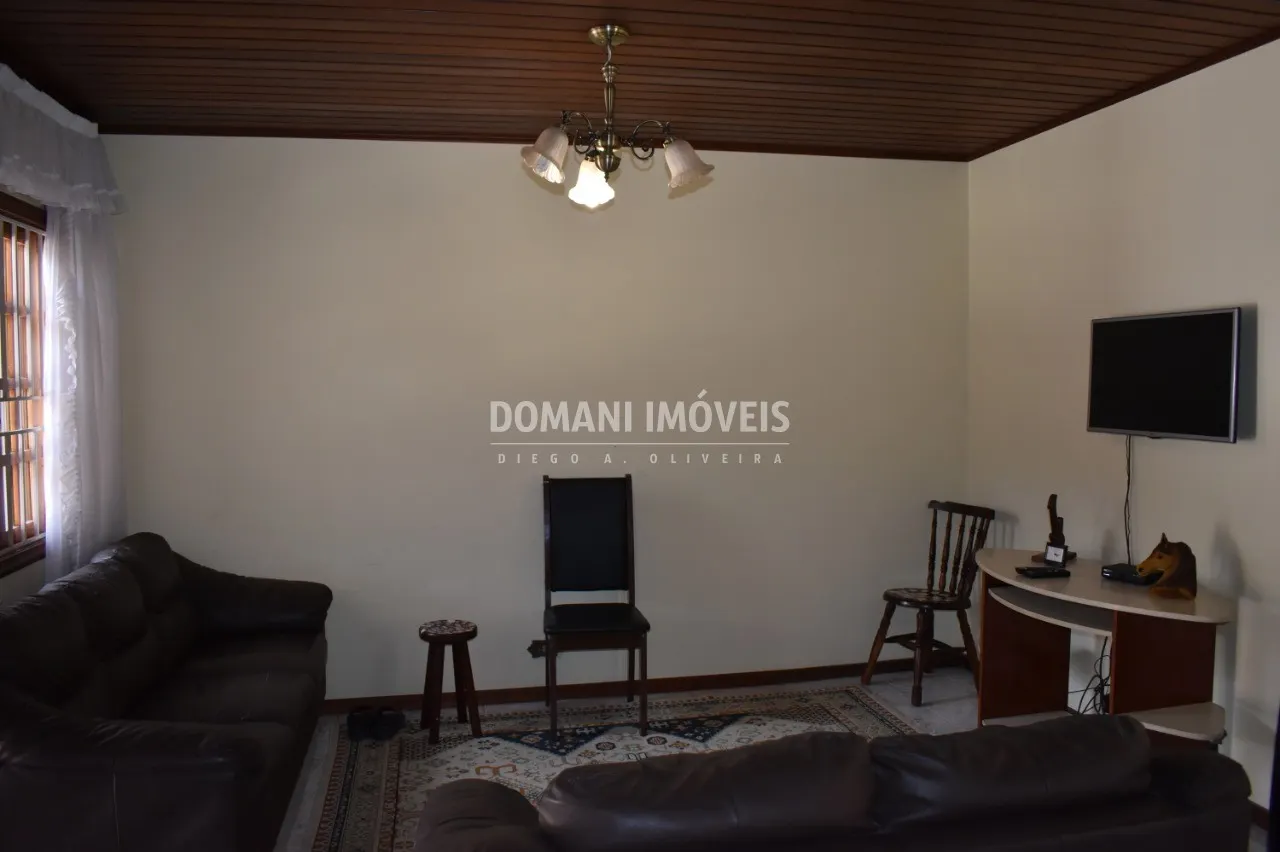 Casa à venda de 280 m² em Campos do Jordão, SP, Brasil