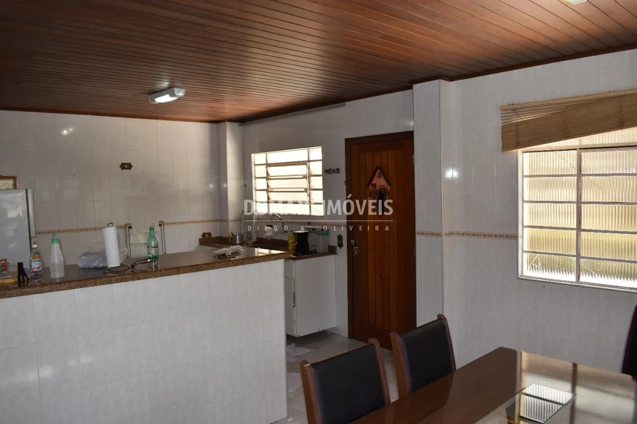 Casa à venda de 280 m² em Campos do Jordão, SP, Brasil