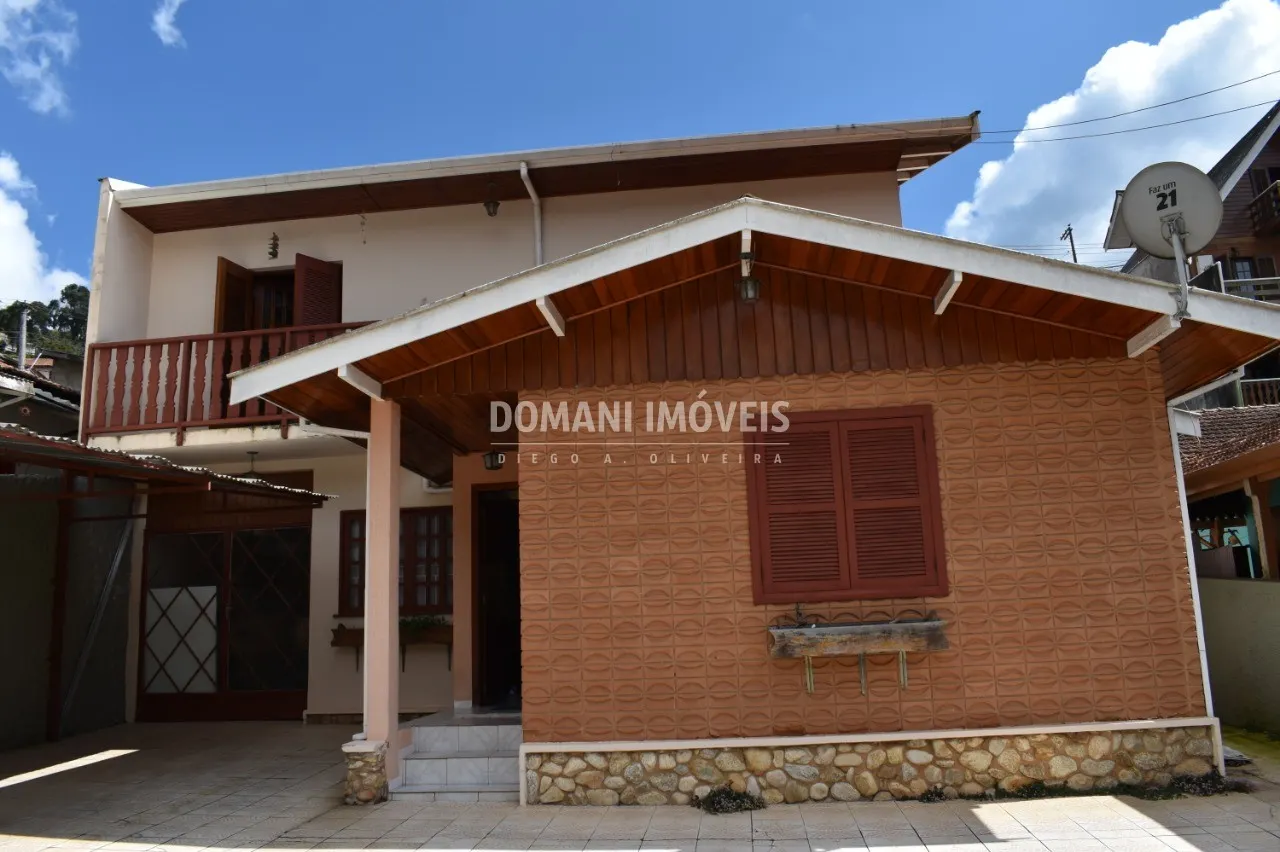 Casa à venda de 280 m² em Campos do Jordão, SP, Brasil