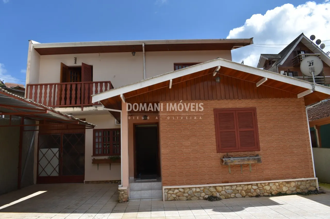Casa à venda de 280 m² em Campos do Jordão, SP, Brasil
