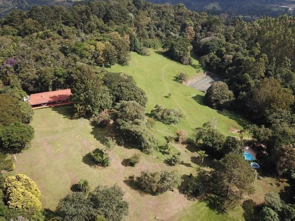Chácara à venda de 300 m² em São Roque, SP, Brasil