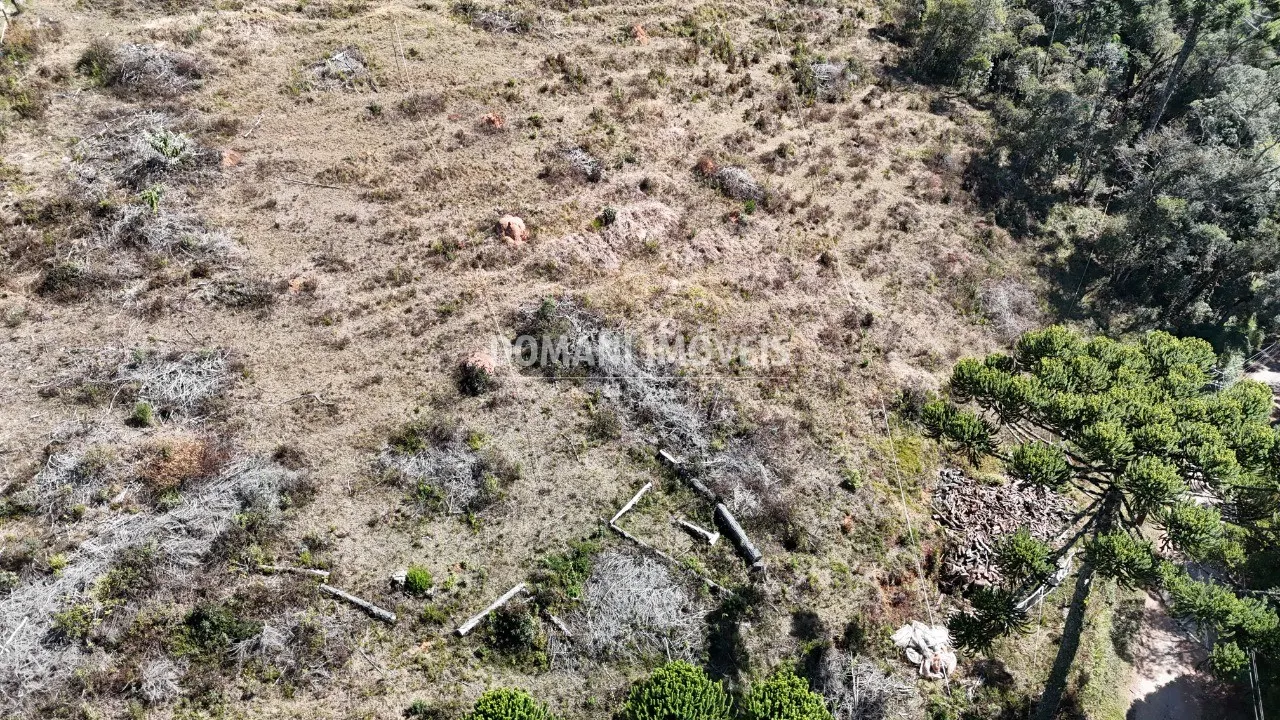Terreno à venda de 5.720 m² em Campos do Jordão, SP, Brasil