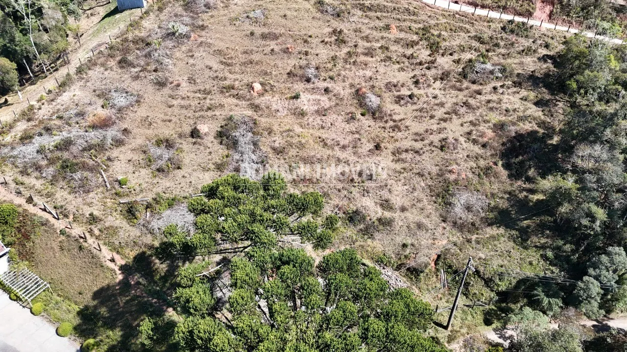 Terreno à venda de 5.720 m² em Campos do Jordão, SP, Brasil