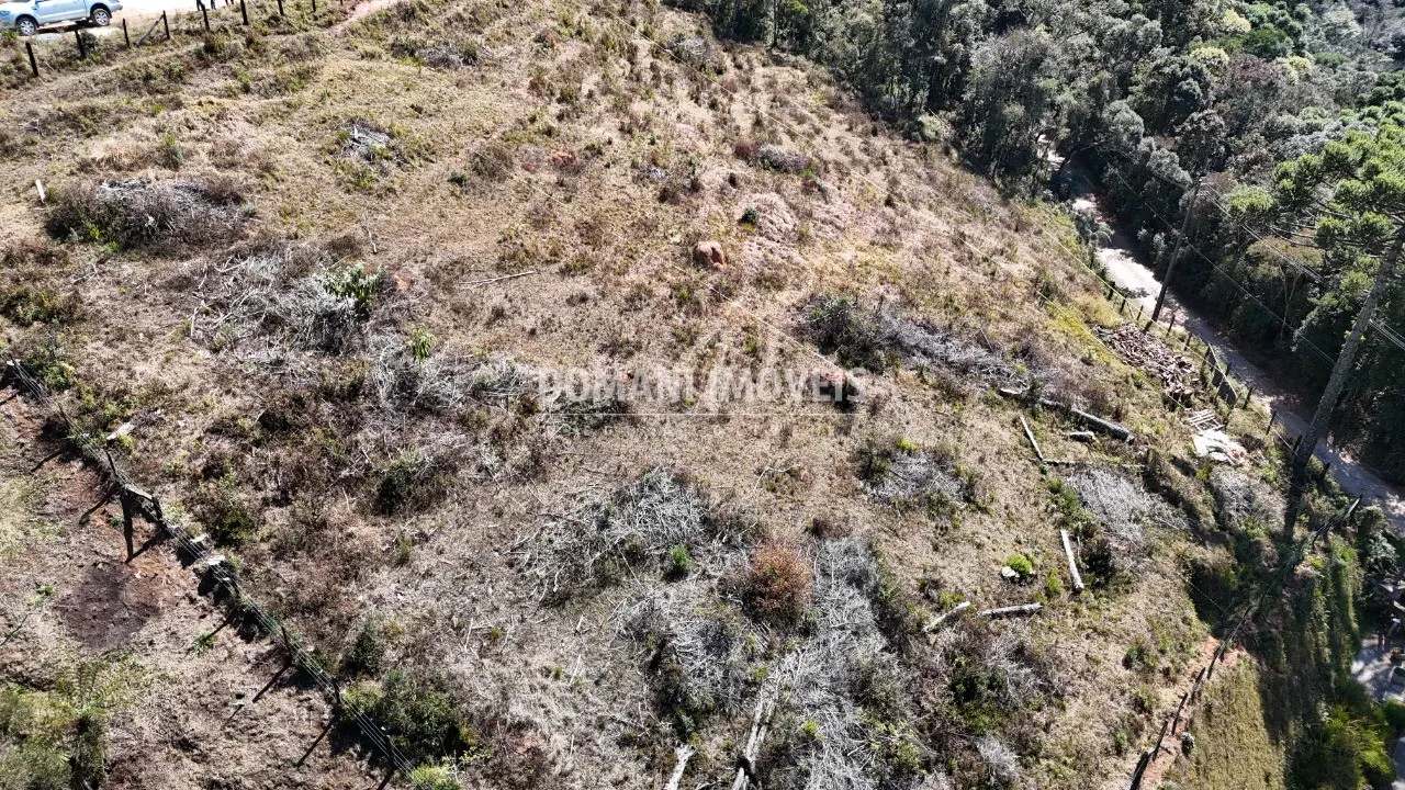 Terreno à venda de 5.720 m² em Campos do Jordão, SP, Brasil