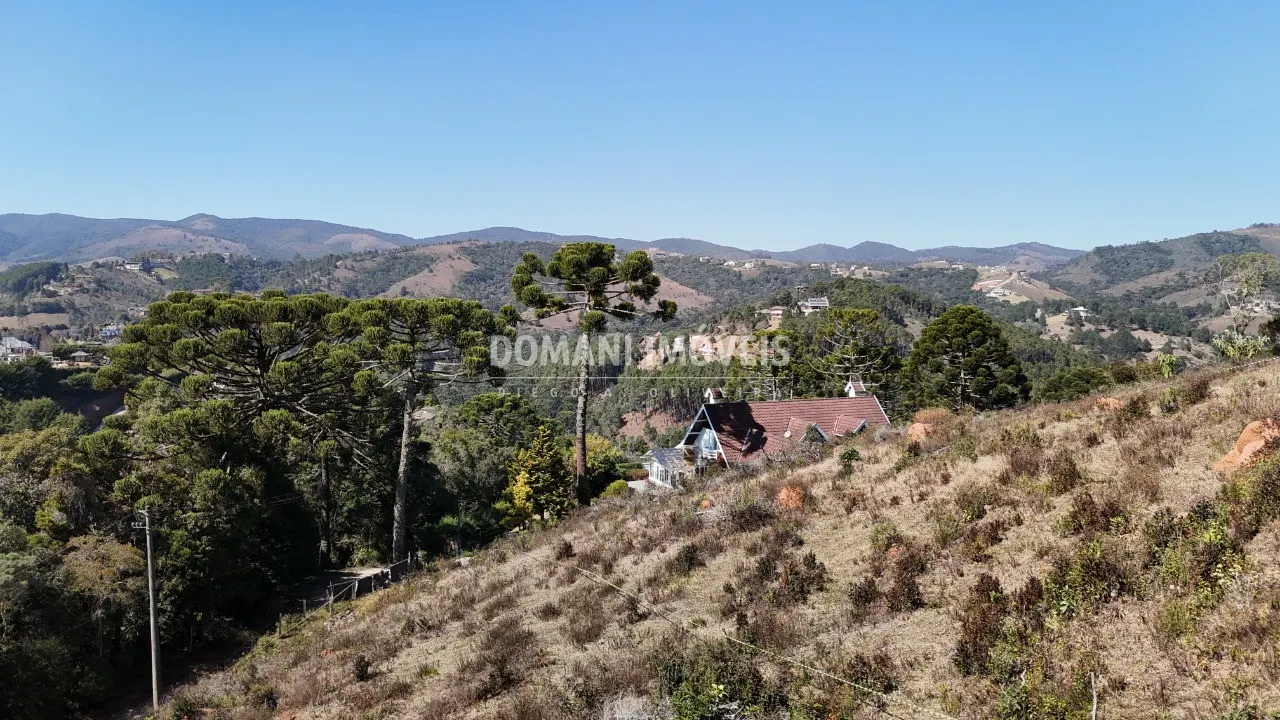 Terreno à venda de 5.720 m² em Campos do Jordão, SP, Brasil