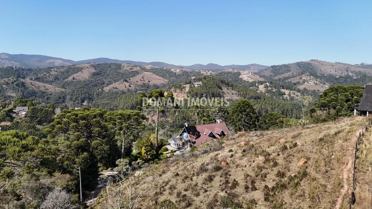 Terreno à venda de 5.720 m² em Campos do Jordão, SP, Brasil