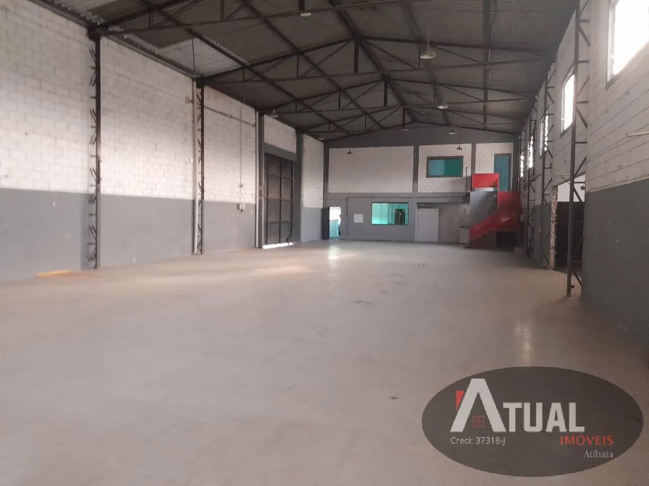 Comercial para Alugar de 2.300 m² em Atibaia, SP, Brasil
