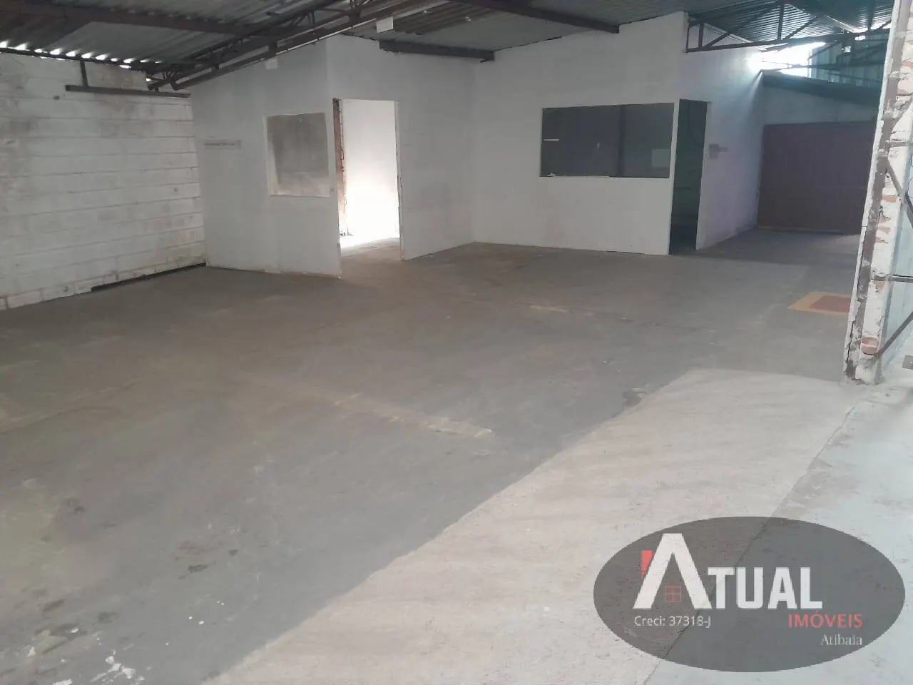 Comercial para Alugar de 2.300 m² em Atibaia, SP, Brasil