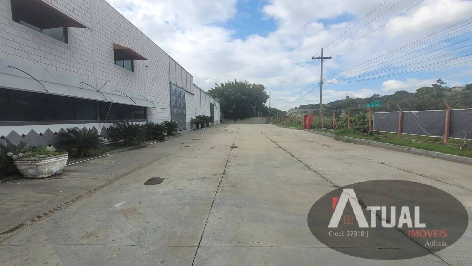 Comercial para Alugar de 2.300 m² em Atibaia, SP, Brasil