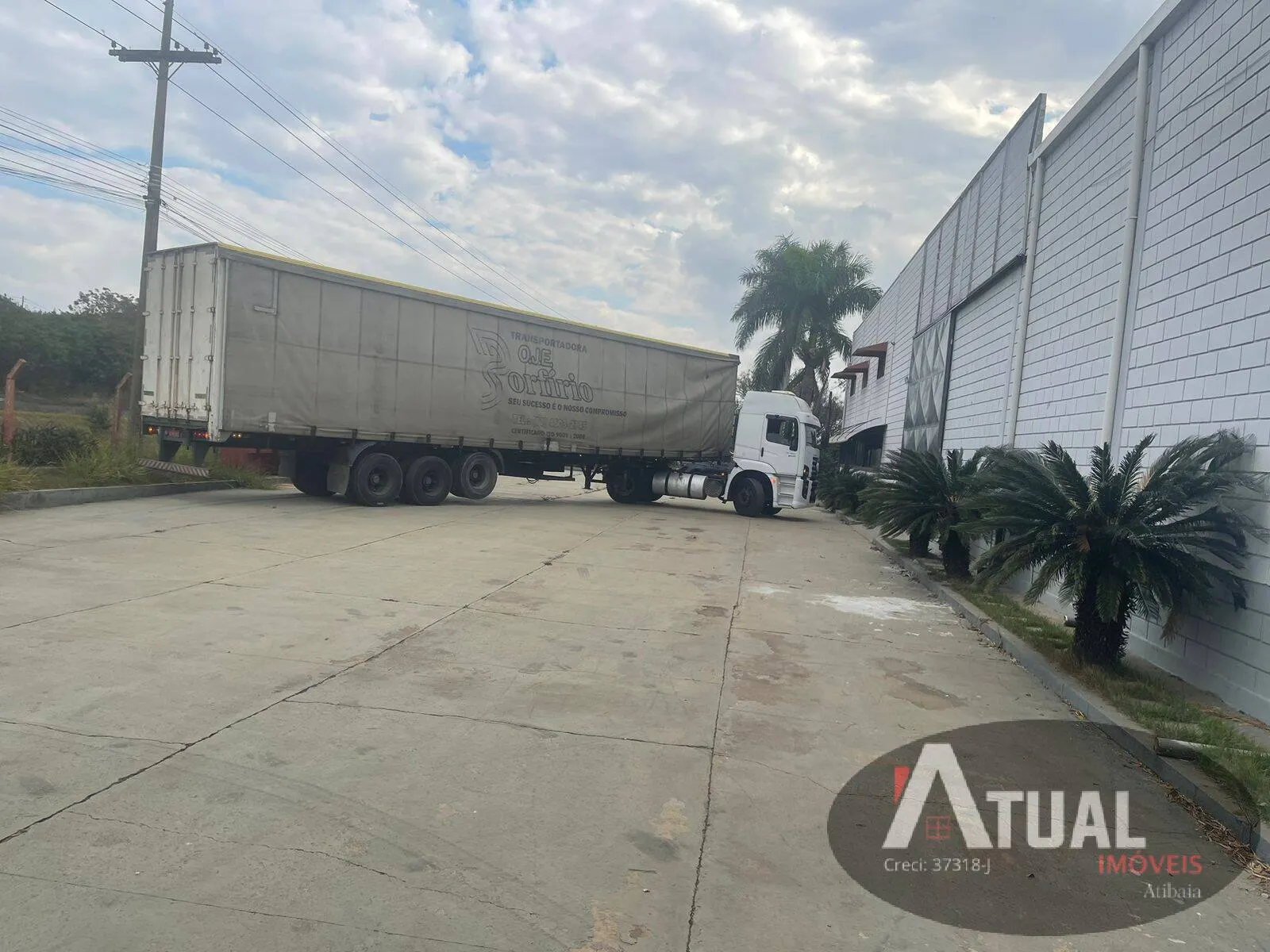 Comercial para Alugar de 2.300 m² em Atibaia, SP, Brasil