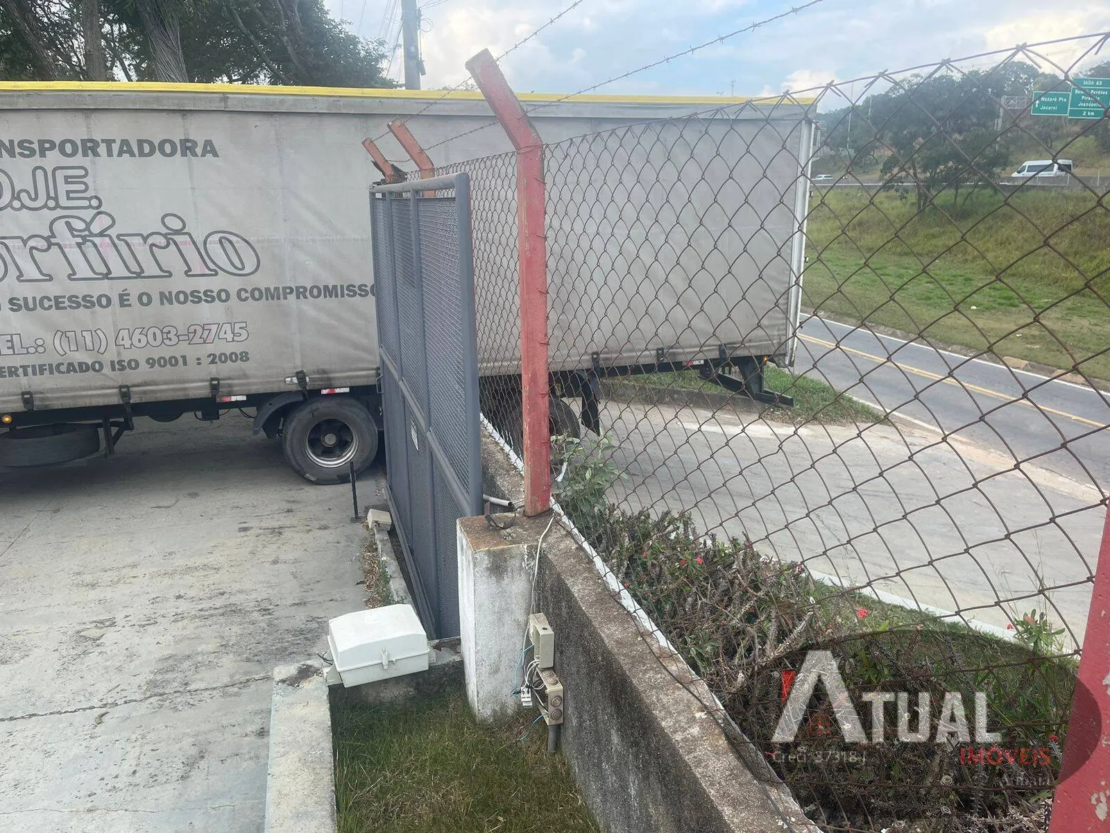Comercial para Alugar de 2.300 m² em Atibaia, SP, Brasil