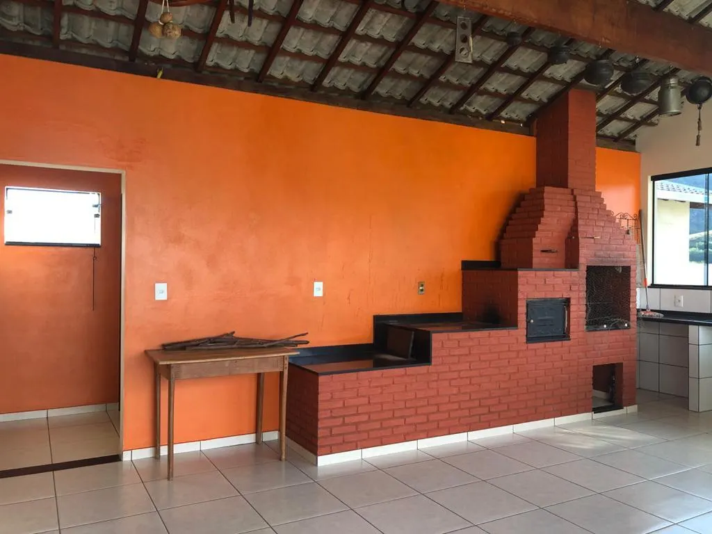 Chácara à venda de 1.650 m² em Pouso Alegre, MG, Brasil