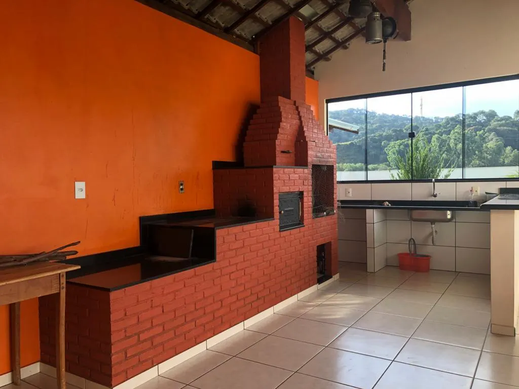 Chácara à venda de 1.650 m² em Pouso Alegre, MG, Brasil