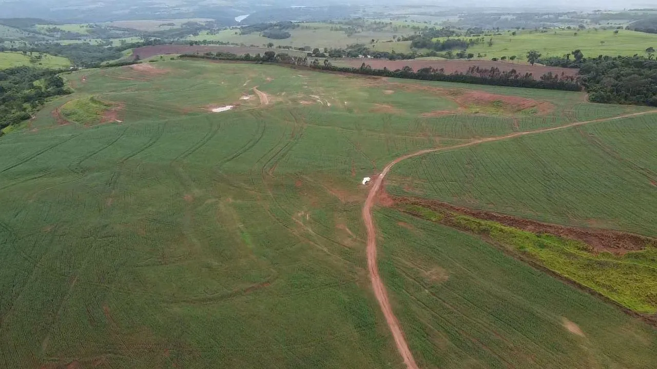 Fazenda à venda de 90 ha em Uberlândia, MG, Brasil