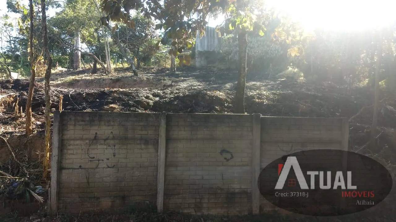 Terreno à venda de 360 m² em Atibaia, SP, Brasil