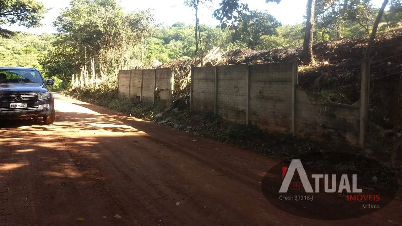 Terreno à venda de 360 m² em Atibaia, SP, Brasil