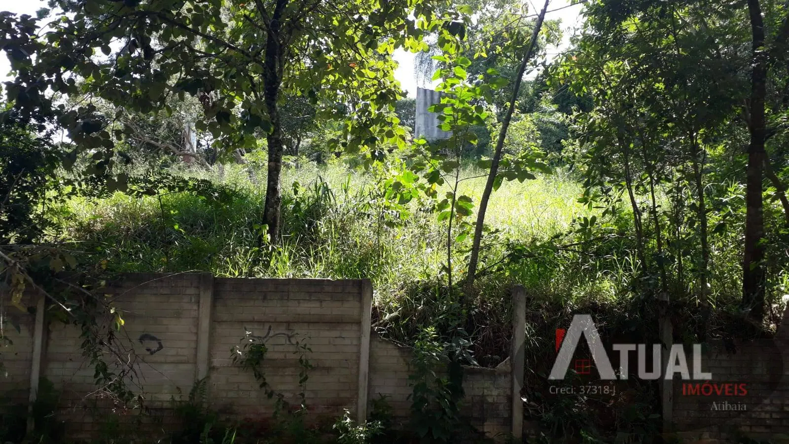 Terreno à venda de 360 m² em Atibaia, SP, Brasil