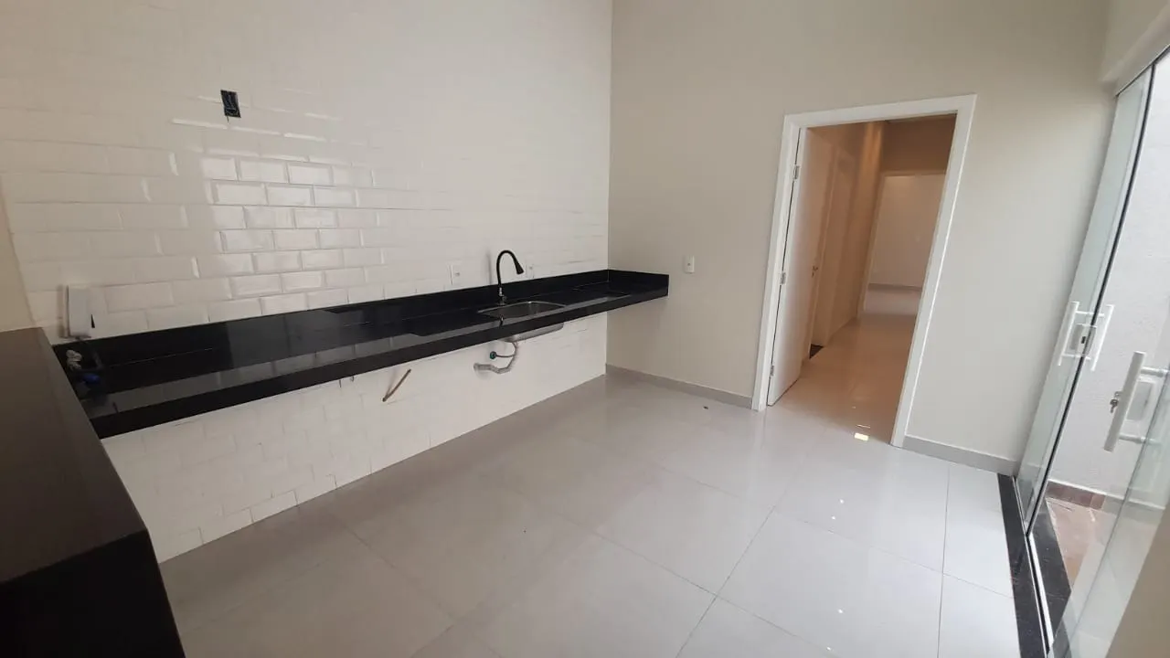 Casa à venda de 129 m² em Santa Bárbara d'Oeste, SP, Brasil