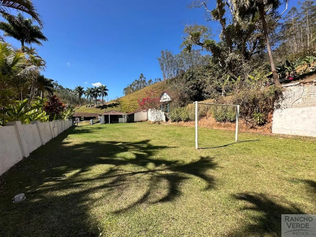 Sítio à venda de 9 ha em Paraibuna, SP, Brasil