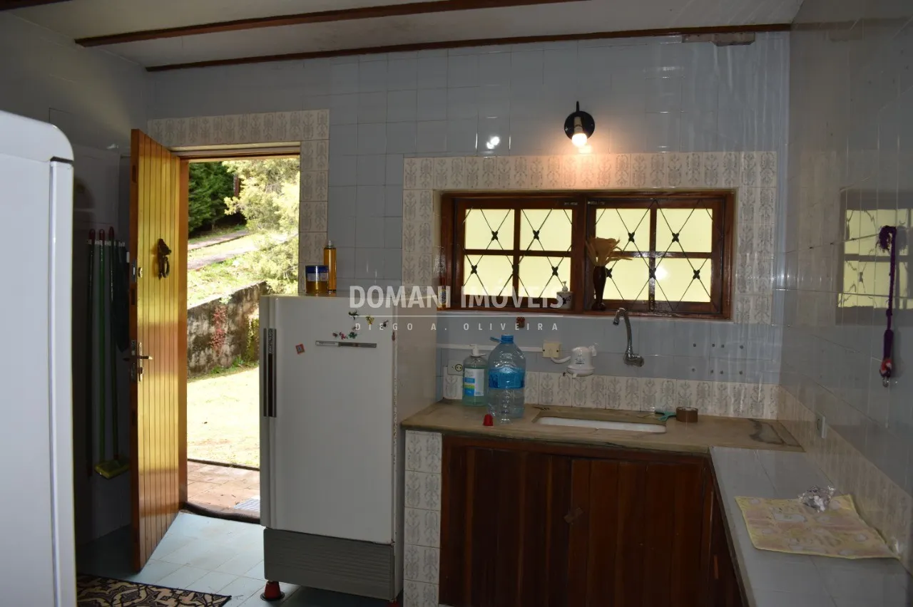 Casa à venda de 4.440 m² em Campos do Jordão, SP, Brasil