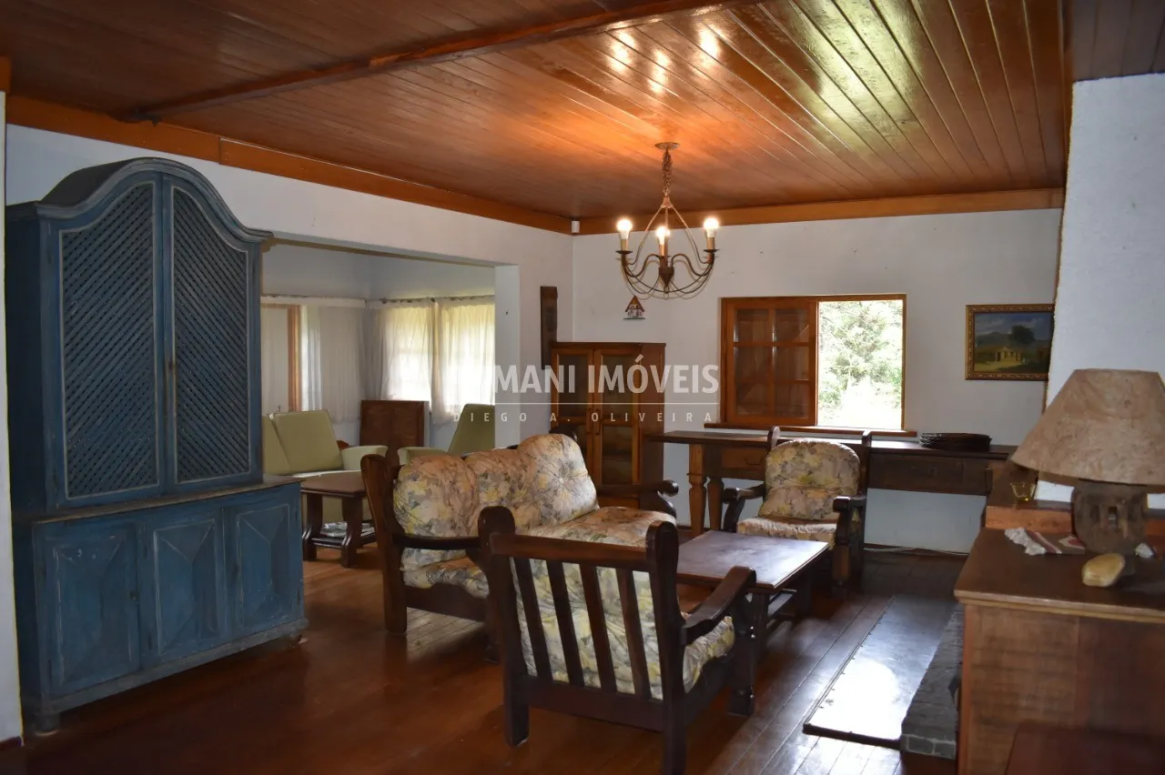Casa à venda de 4.440 m² em Campos do Jordão, SP, Brasil