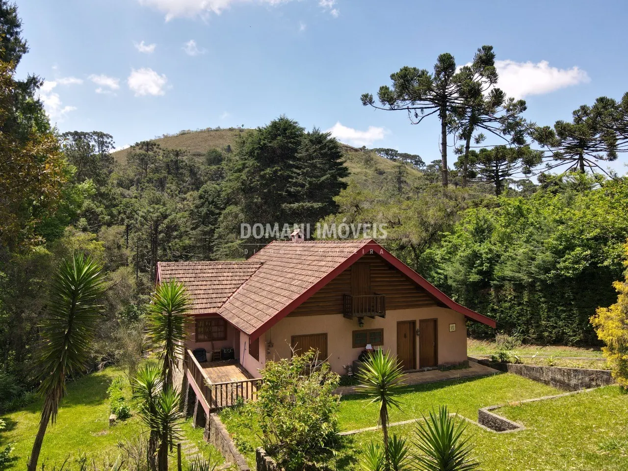 Casa à venda de 4.440 m² em Campos do Jordão, SP, Brasil