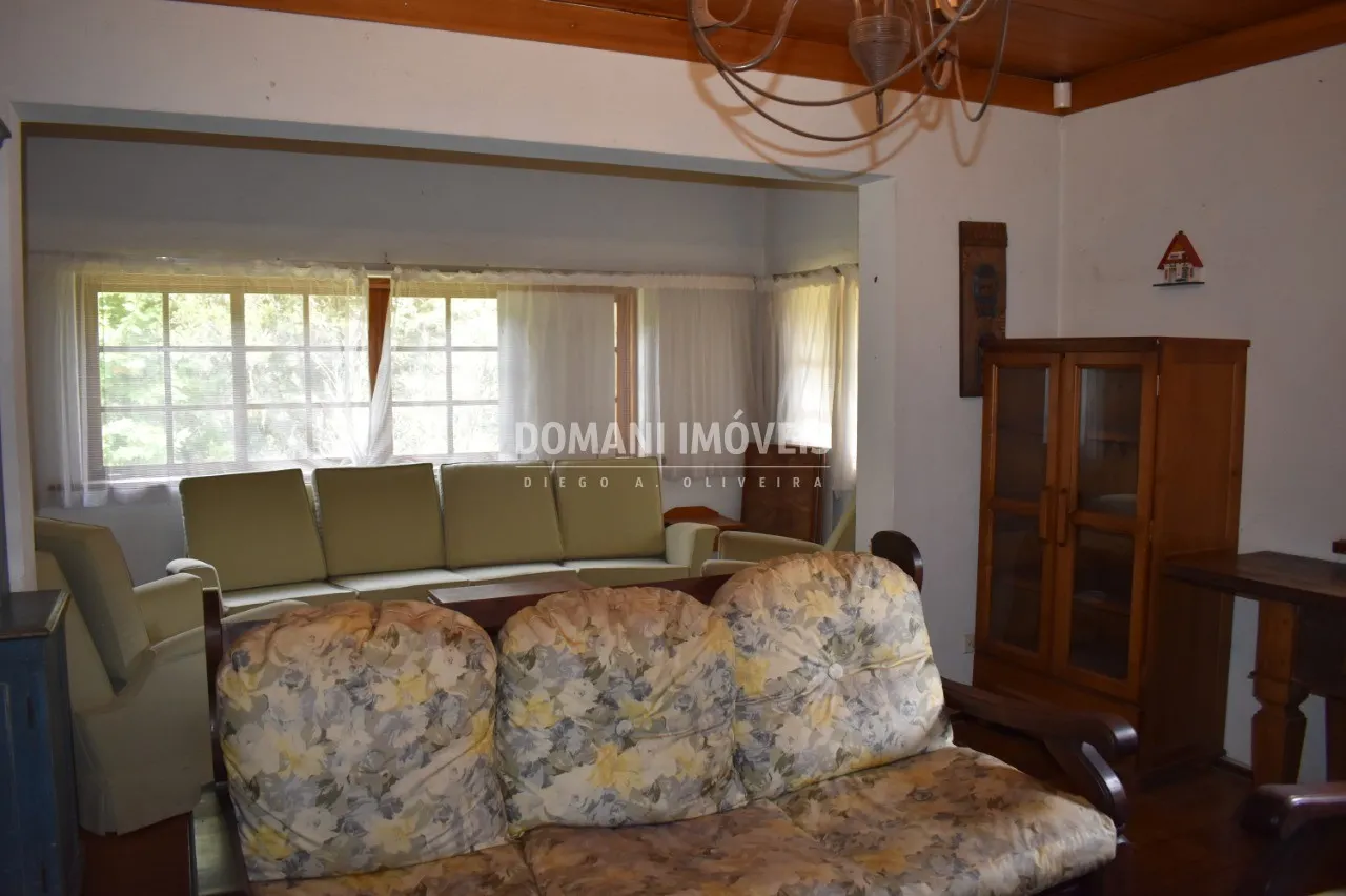 Casa à venda de 4.440 m² em Campos do Jordão, SP, Brasil