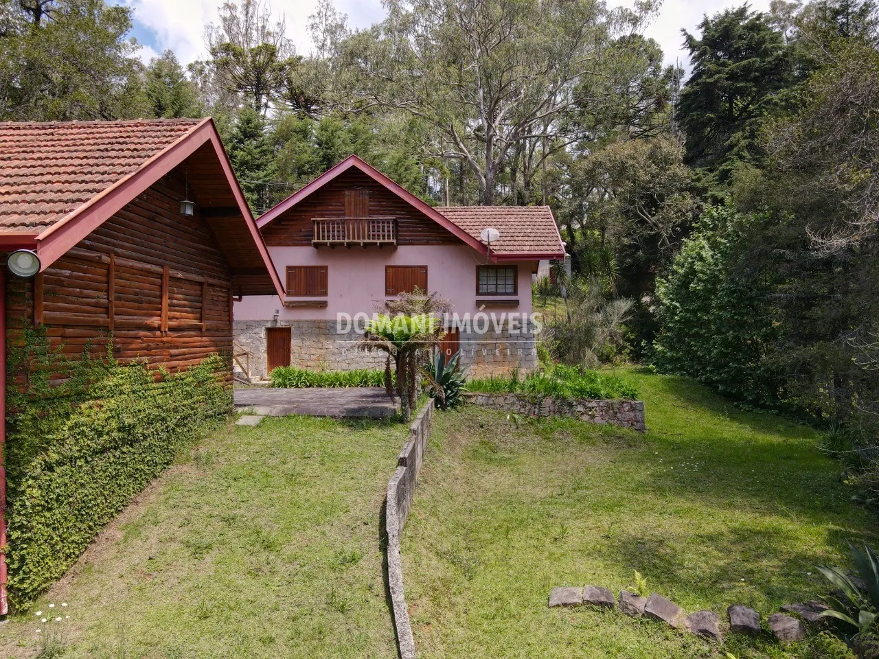 Casa à venda de 4.440 m² em Campos do Jordão, SP, Brasil