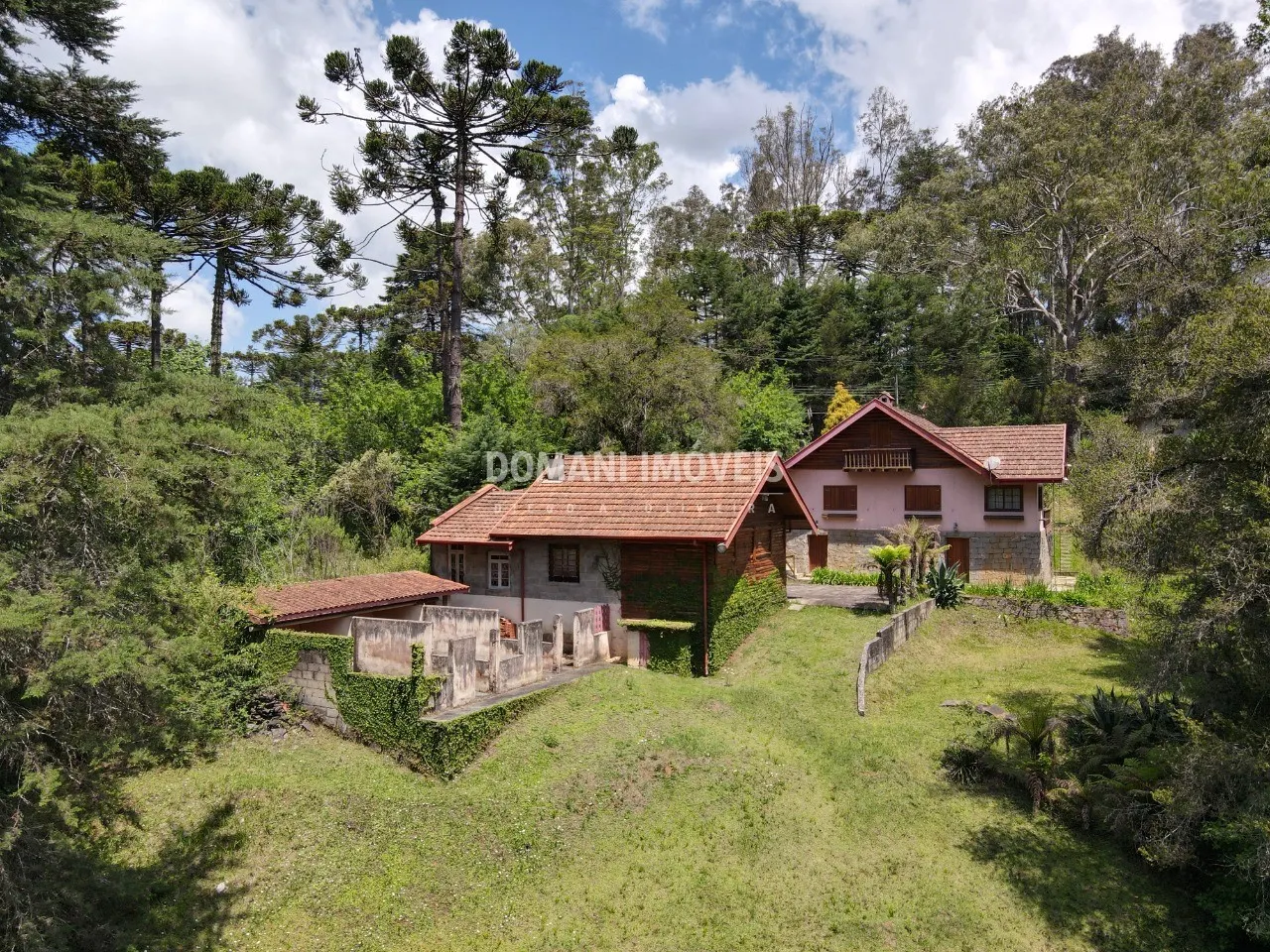 Casa à venda de 4.440 m² em Campos do Jordão, SP, Brasil