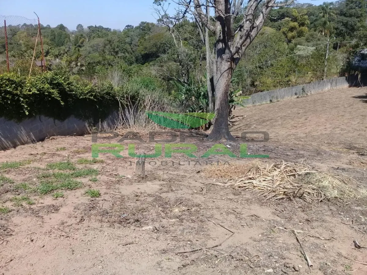 Terreno à venda de 1.500 m² em São Roque, SP, Brasil