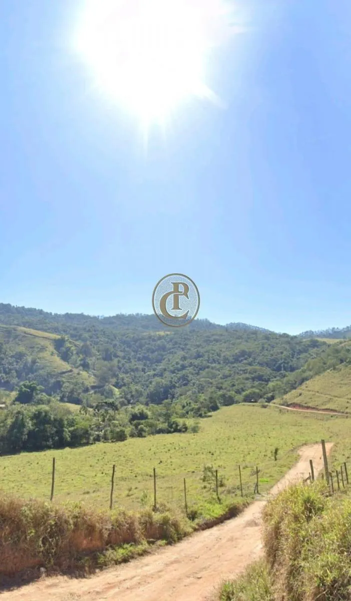 Fazenda à venda de 100 ha em Paraibuna, SP, Brasil