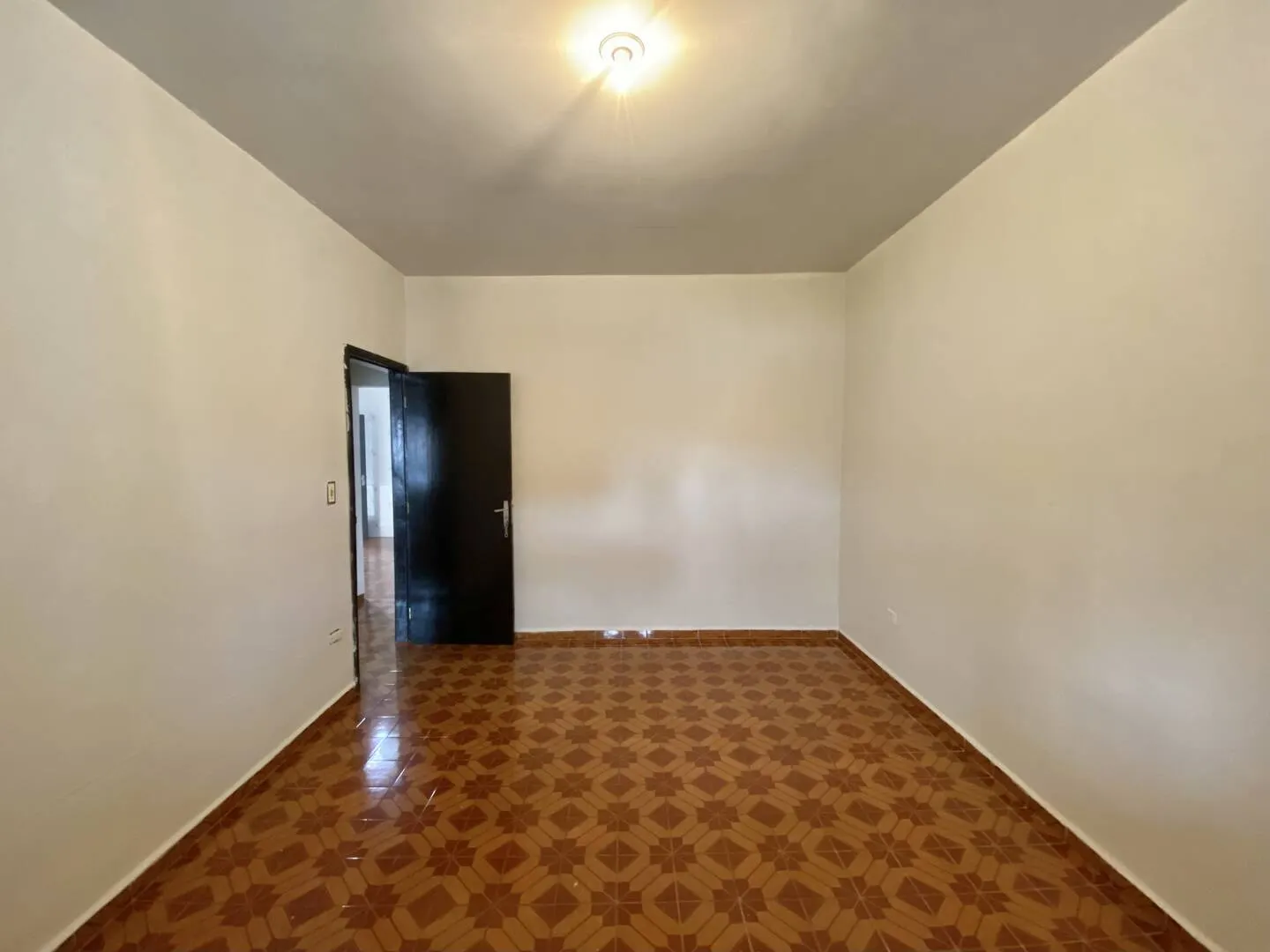 Casa à venda de 300 m² em Piraju, SP, Brasil